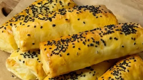 Пирожки с курицей и кукурузой — быстрый рецепт для мультипечи