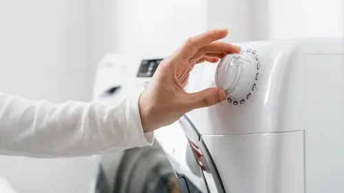 Безопасно ли спать на новом постельном белье без стирки: важное объяснение от экспертов