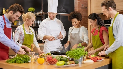 Кулинарные корпоративы и тимбилдинги: вкусный способ объединить команду